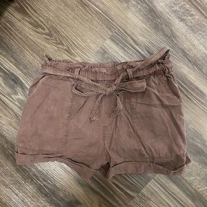 Aerie maroon cargo short